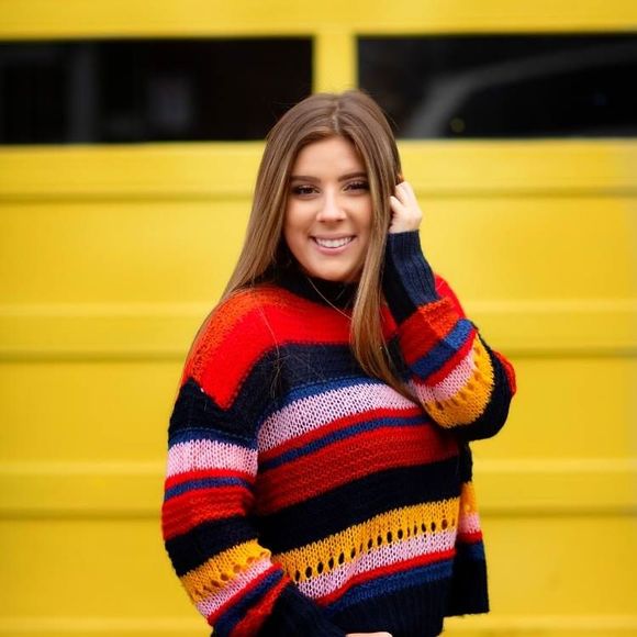 Meet the Posher Other - Meet your Posher, Abigail